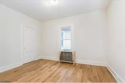 19 Sylvan Pl, Montclair, NJ 07042 - Photo 21