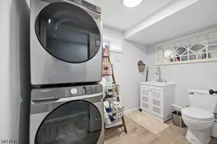 13 Forest View Dr, Washington Township, NJ 07853 - Photo 31