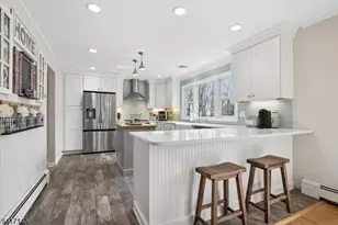 13 Forest View Dr, Washington Township, NJ 07853 - Photo 17