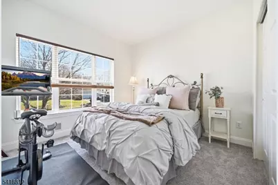 654 Skyline Dr, Jefferson Township, NJ 07849 - Photo 13