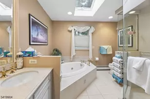 7 Valen Ct, Franklin Lakes, NJ 07417 - Photo 23