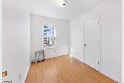 838 Rebecca Pl, Elizabeth, NJ 07201 - Photo 11