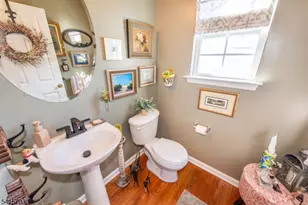 38 Saunders Ln, Mount Olive, NJ 07840 - Photo 17