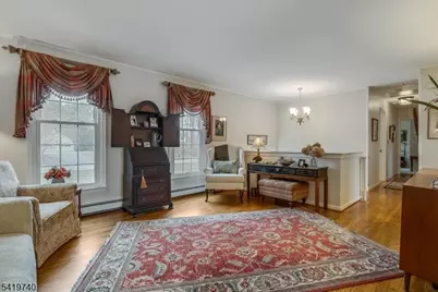 33 Pinkneyville Rd, Sparta Township, NJ 07871 - Photo 3