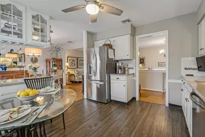 33 Pinkneyville Rd, Sparta Township, NJ 07871 - Photo 11