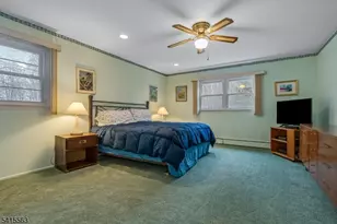 11 Wood Dr, Parsippany, NJ 07950 - Photo 17