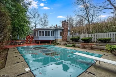 11 Wood Dr, Parsippany, NJ 07950 - Photo 29