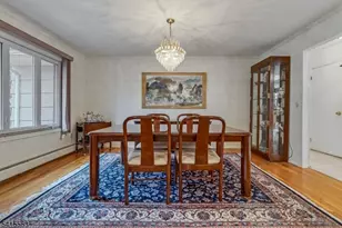 11 Wood Dr, Parsippany, NJ 07950 - Photo 9