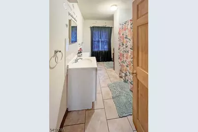 33 Cedar Aly, Phillipsburg, NJ 08865 - Photo 5