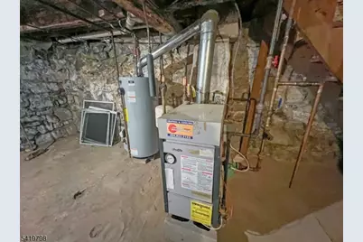 33 Cedar Aly, Phillipsburg, NJ 08865 - Photo 17