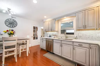 219 Linden Rd, Wayne, NJ 07470 - Photo 7