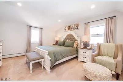 219 Linden Rd, Wayne, NJ 07470 - Photo 15