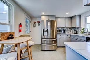 304 Oak St, Boonton Town, NJ 07005 - Photo 9