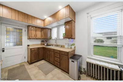 205 Pershing Ave, Pohatcong Township, NJ 08865 - Photo 9