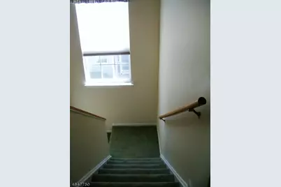 27 Briar Ln, Raritan Township, NJ 08822 - Photo 13