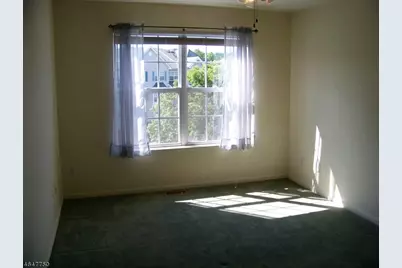 27 Briar Ln, Raritan Township, NJ 08822 - Photo 21