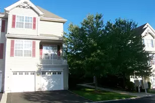 27 Briar Ln, Raritan Township, NJ 08822 - Photo 3