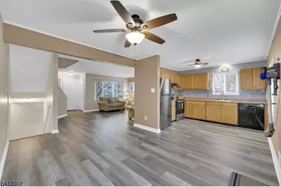 26 Whitehall Ct, Hillsborough Township, NJ 08844 - Photo 11