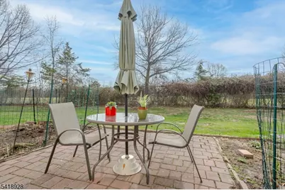 262 Abbey Dr, Franklin Township, NJ 08873 - Photo 25