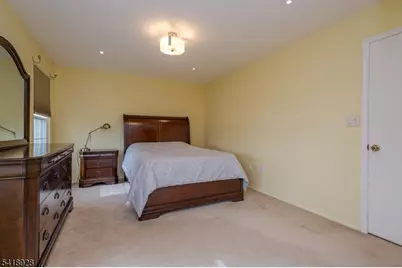 262 Abbey Dr, Franklin Township, NJ 08873 - Photo 19