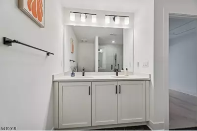 27 Brambling Road Carriages, Berkeley Heights Township, NJ 07922 - Photo 19