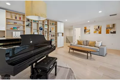 27 Brambling Road Carriages, Berkeley Heights Township, NJ 07922 - Photo 7