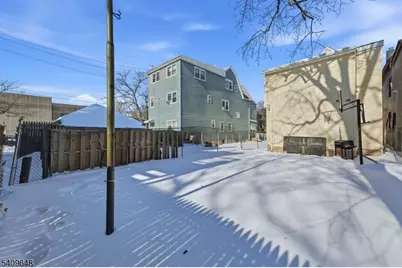 314 7th Ave W, Newark, NJ 07107 - Photo 37