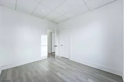 71 Newark Ave, Belleville, NJ 07109 - Photo 17