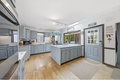 92 Cedar Lk, Denville, NJ 07834 - Photo 9