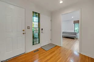 34 Lockley Ct, Mountain Lakes, NJ 07046 - Photo 11