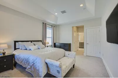 27 Potter Rd, Hillsborough Township, NJ 08844 - Photo 33