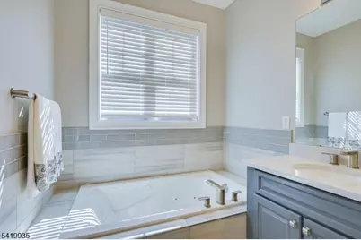 27 Potter Rd, Hillsborough Township, NJ 08844 - Photo 35