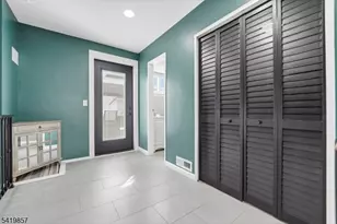 5 Epping Dr, Kenilworth, NJ 07033 - Photo 3