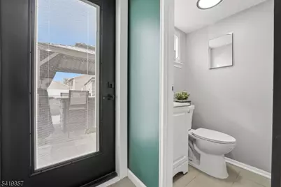 5 Epping Dr, Kenilworth, NJ 07033 - Photo 23