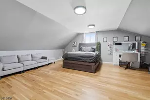 5 Epping Dr, Kenilworth, NJ 07033 - Photo 21