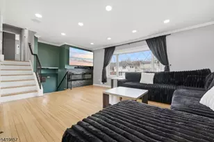 5 Epping Dr, Kenilworth, NJ 07033 - Photo 5