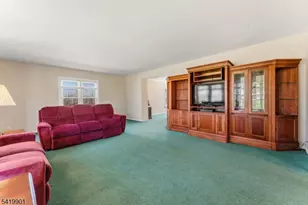 5 Leiv Eirikson Ave, Franklin Township, NJ 08540 - Photo 9