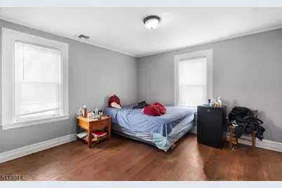 25 Passaic St, Dover, NJ 07801 - Photo 15