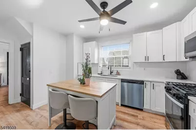 68 William St, West Orange Township, NJ 07052 - Photo 21