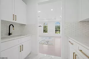 2 Wright Ln, Mendham Township, NJ 07931 - Photo 9