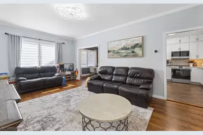 77 Scrivens St, Totowa, NJ 07512 - Photo 37