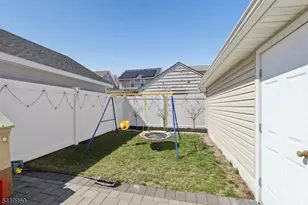 77 Scrivens St, Totowa, NJ 07512 - Photo 13