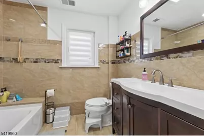 77 Scrivens St, Totowa, NJ 07512 - Photo 7