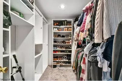 248 Appletree Ln, Mountainside, NJ 07092 - Photo 21