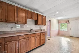 248 Appletree Ln, Mountainside, NJ 07092 - Photo 13