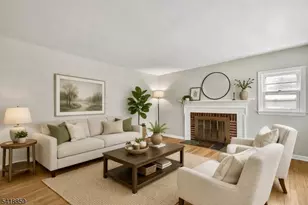 248 Appletree Ln, Mountainside, NJ 07092 - Photo 5