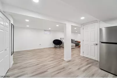 66 Buschmann Ave, Haledon, NJ 07508 - Photo 23