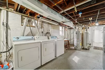 66 Buschmann Ave, Haledon, NJ 07508 - Photo 29