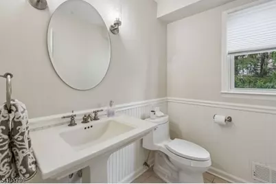 2 Barnstable Ct, Morris Township, NJ 07960 - Photo 23