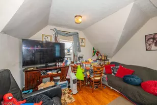 31 Chestnut St, East Orange, NJ 07018 - Photo 21